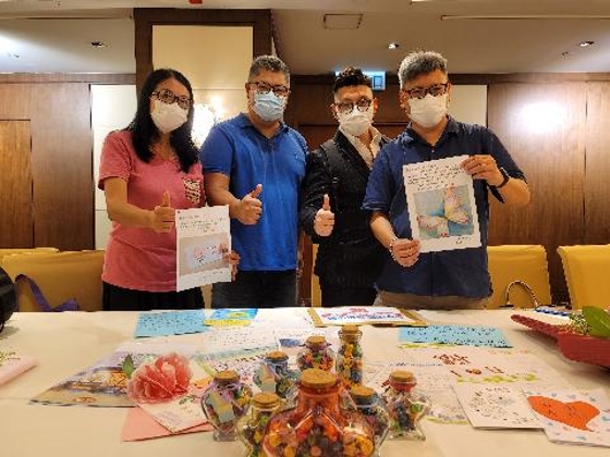 廣西核酸檢測隊與香港市民團體見面(大公文匯全媒體記者 何燊亮攝) 廣西核酸檢測隊與香港市民團體見面(大公文匯全媒體記者 何燊亮攝)